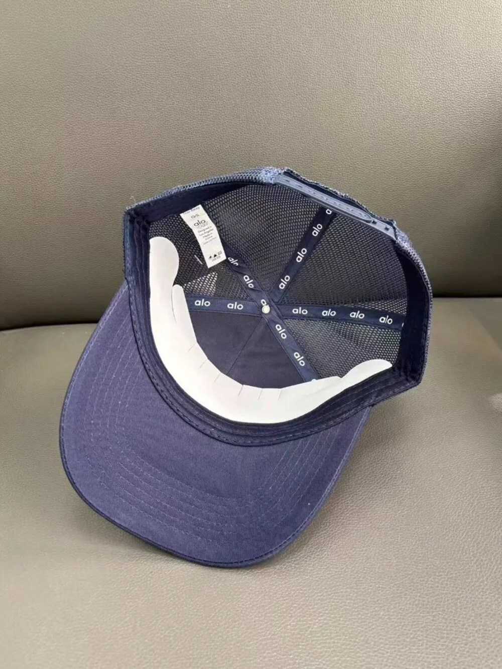 ALO Yoga District Trucker Hat Navy Color 💙Simple Sports Cap